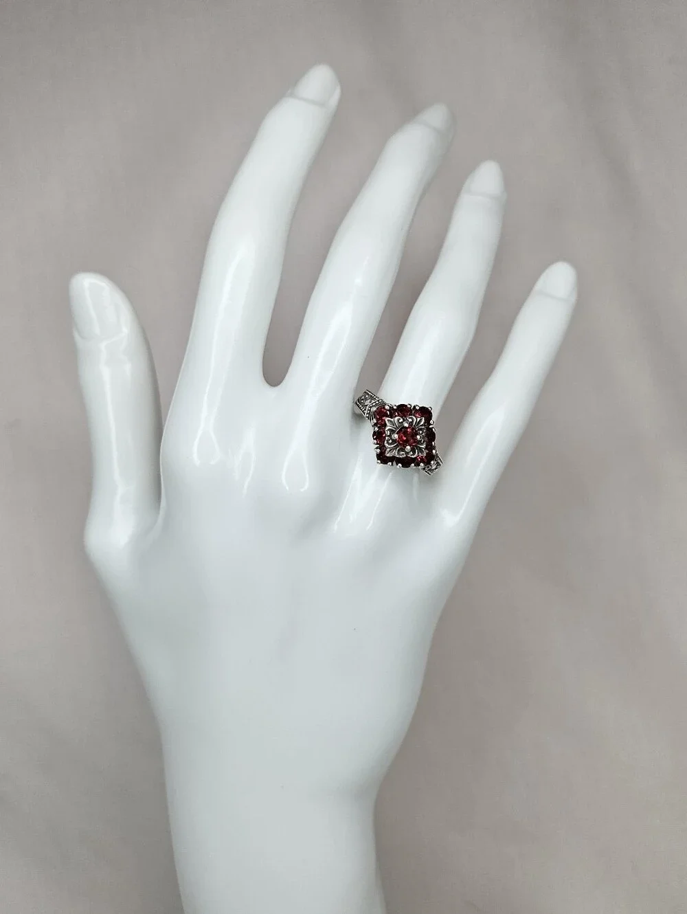 Pranda CNA Vintage Sterling Silver Garnet Marcasite Square Halo Ring Size 8